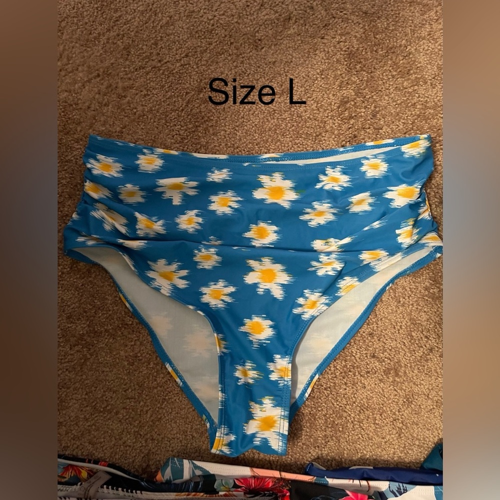 Bikini bottom bundle!! (9) - Picture 10 of 11